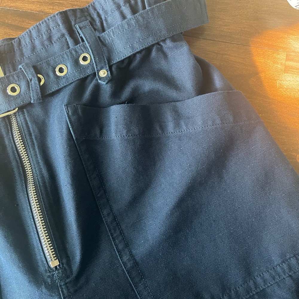 Banana Republic The Petite Paperbag Pant - size 10P, navy
